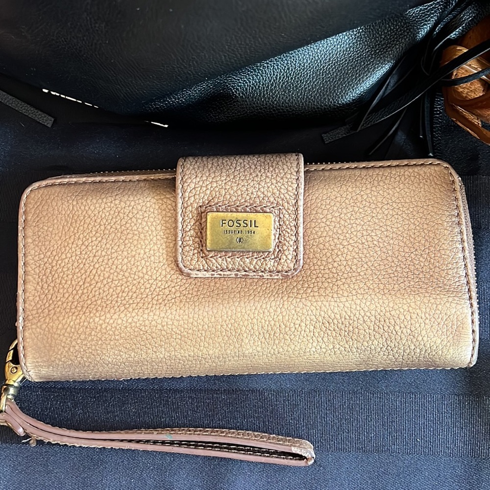 Gold Leather FOSSIL WALLET